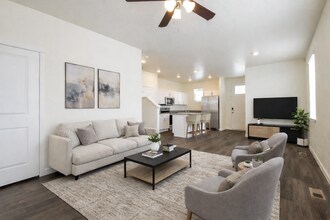 13560 Oneida Ln in Thornton, CO - Foto de edificio - Building Photo