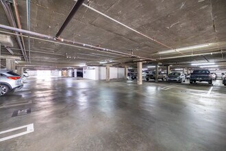 Galleria Villas in Glendale, CA - Foto de edificio - Building Photo