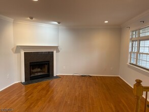 2 Castle Dr in Berkeley Heights, NJ - Building Photo - Building Photo