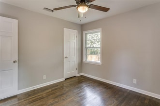 5129 Kessler Rd in River Oaks, TX - Building Photo - Building Photo