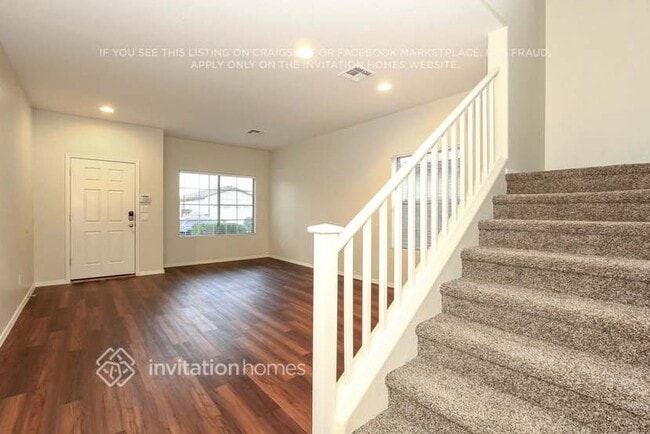 17661 W Lundberg St in Surprise, AZ - Building Photo - Building Photo