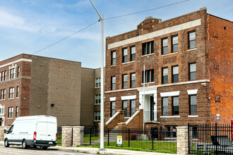 644 Charlotte St in Detroit, MI - Building Photo - Building Photo