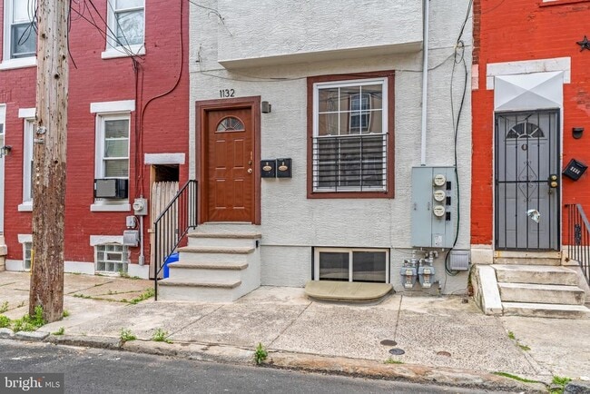 1132 W Nevada St in Philadelphia, PA - Building Photo - Building Photo
