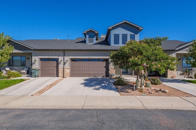 property at 1850 Wellington Ave