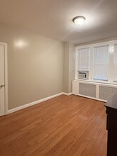 2201 S Lambert St in Philadelphia, PA - Building Photo - Building Photo