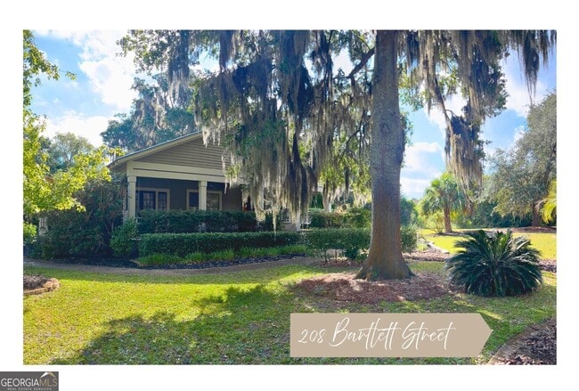 208 Bartlett St in St. Marys, GA - Building Photo - Building Photo