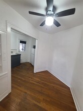 4414 Woodside St in Houston, TX - Building Photo - Building Photo