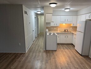 2012 St Charles Ave in Dayton, OH - Building Photo - Building Photo