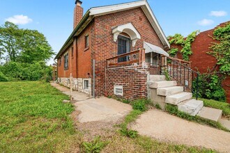 1965 Arlington Ave in St. Louis, MO - Building Photo - Building Photo