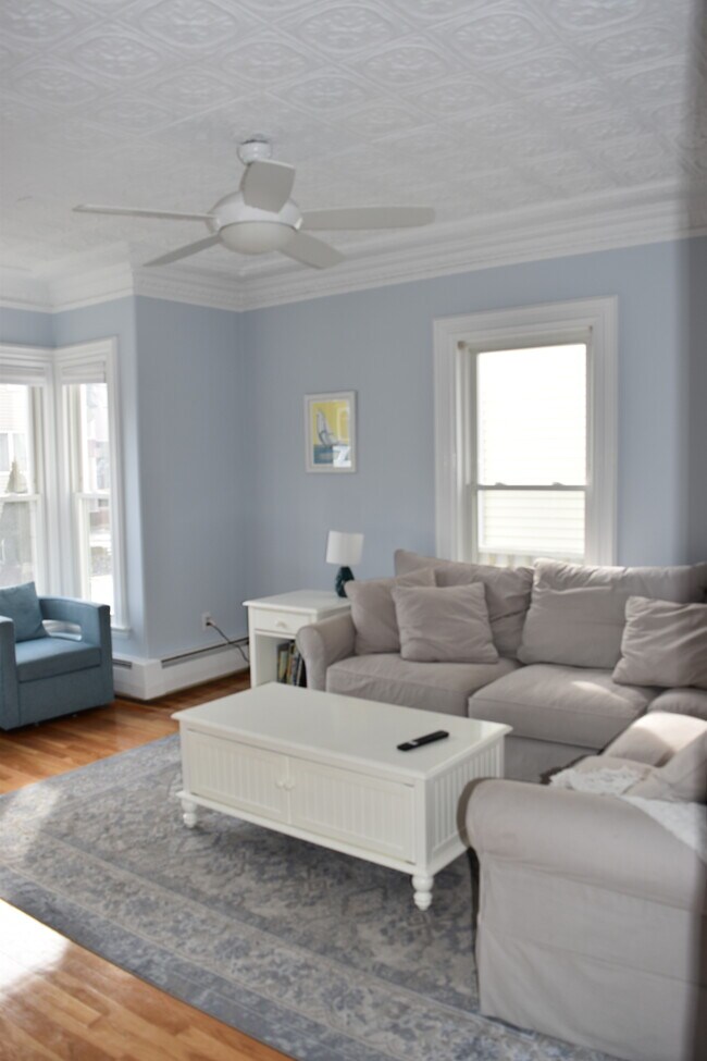 8 Liberty St Rentals in Gloucester, MA