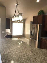 7500 Cameron Cir in Ft. Myers, FL - Building Photo - Building Photo