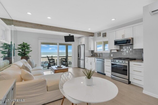 property at 903 Ocean Ave N
