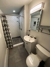 300 Townsend St-Unit -1 in New Brunswick, NJ - Building Photo - Building Photo