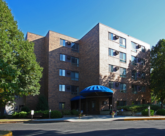 Millpond Apartments in New Prague, MN - Building Photo - Building Photo