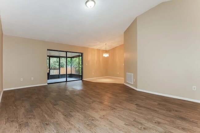 1519 Kestrel Way in Brandon, FL - Building Photo - Building Photo