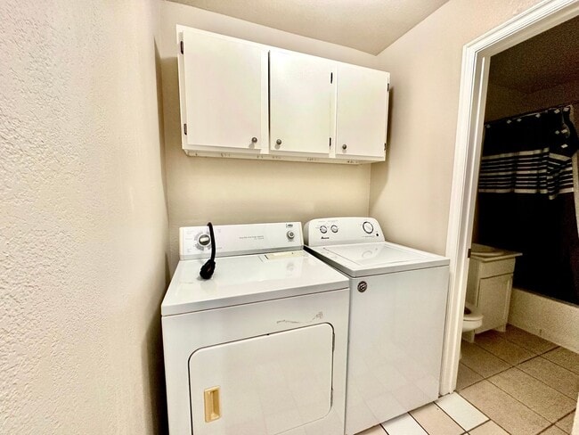 19 W Thatcher St in Edmond, OK - Building Photo - Building Photo