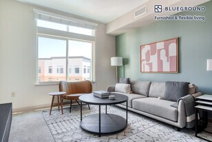 5211 DeMarcus Blvd in Dublin, CA - Building Photo