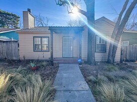 3013 22nd St in Lubbock, TX - Building Photo