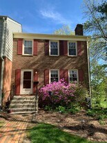 114 Southampton Ct in Blacksburg, VA - Building Photo