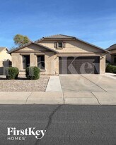 2536 W Bartlett Way, Unit P-2107 in Queen Creek, AZ - Building Photo