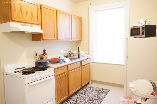 161 Kelton St, Unit 35 in Boston, MA - Building Photo - Building Photo