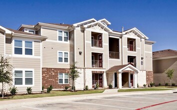 Windy Ridge in Austin, TX - Building Photo - Building Photo