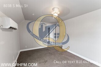 803 S Mill St in Clio, MI - Foto de edificio - Building Photo