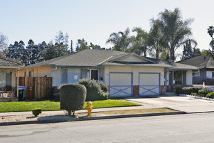 970 Goodwin Ave Apartments