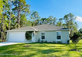 250 Frederick St SW in Palm Bay, FL - Building Photo - Building Photo
