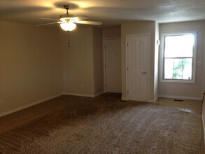 3822 Balmoral Dr in Champaign, IL - Building Photo - Building Photo
