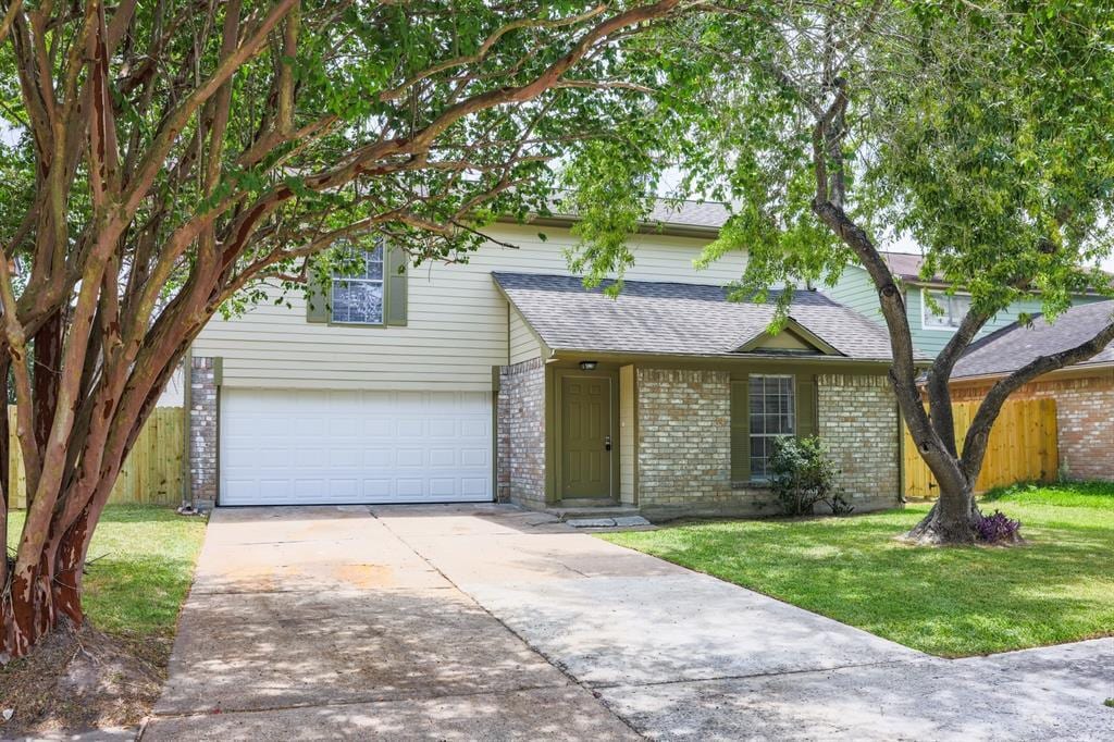 19918 Bambiwoods Dr in Humble, TX - Building Photo