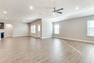 1358 Rolling Mdws Dr in Cedar Hill, TX - Building Photo - Building Photo