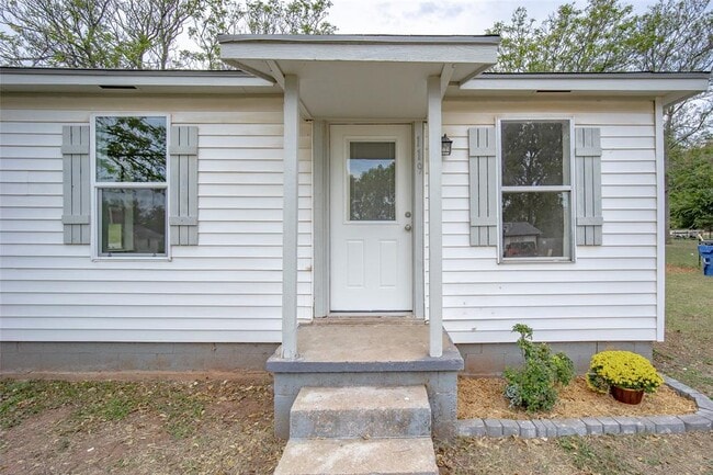 119 S Harrison Ave in Blanchard, OK - Building Photo - Building Photo