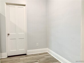 420 Skillen St in Buffalo, NY - Building Photo - Building Photo