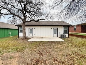 2411 Ridgeview Dr in Kingsland, TX - Building Photo - Building Photo