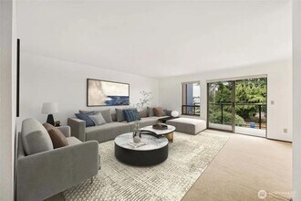 516 S 222nd St in Des Moines, WA - Building Photo - Building Photo