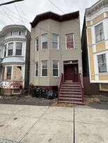 380 Orange St in Albany, NY - Building Photo