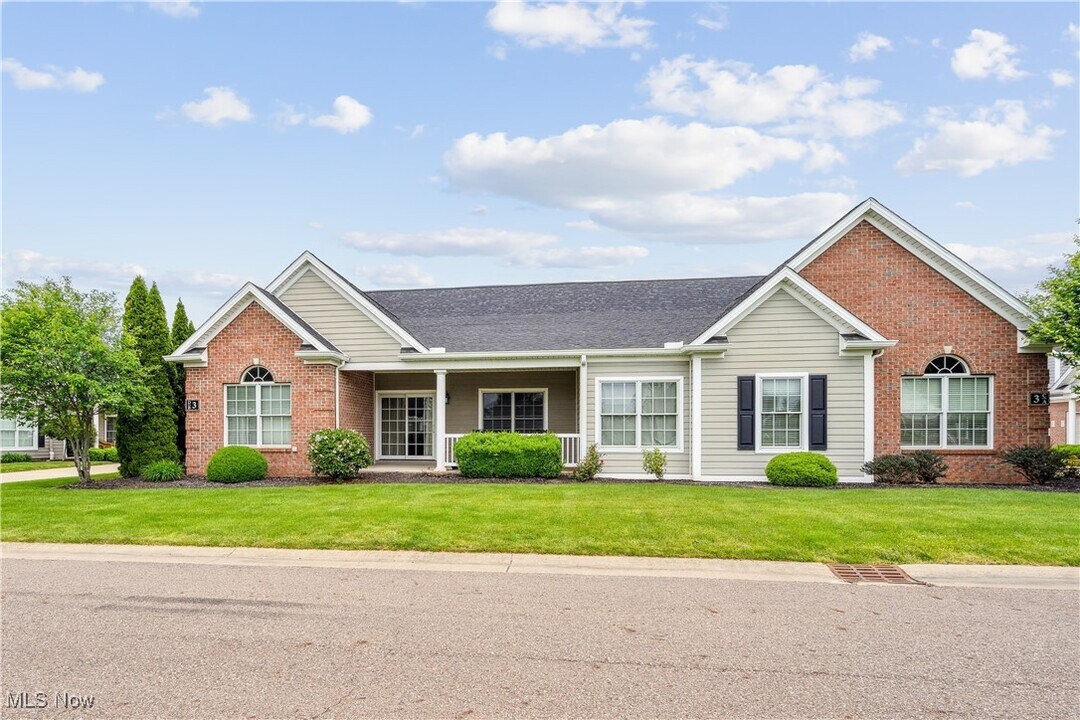 4300 Westford Pl in Canfield, OH - Building Photo