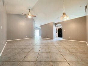 2815 Burwood Ave in Orlando, FL - Building Photo - Building Photo