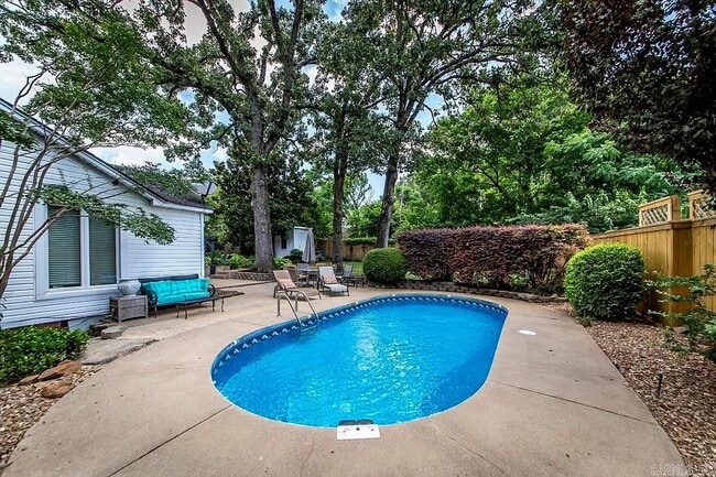 1717 N University Ave in Little Rock, AR - Building Photo - Building Photo