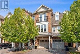 36 Ferguson St in Toronto, ON - Building Photo