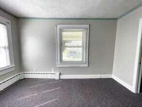 210 S Nichols Ave in Muncie, IN - Building Photo - Building Photo