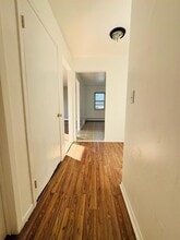 429 S 3rd Ave, Unit 2 in Mount Vernon, NY - Building Photo - Building Photo