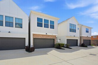 1106 Yellow Pl in Houston, TX - Building Photo - Building Photo