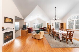 62 Juniper Way in Jackson, NH - Building Photo - Building Photo