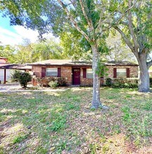 1502 W Country Club Dr in Tampa, FL - Building Photo - Building Photo