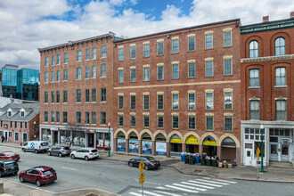 Water Street Lofts in Norwich, CT - Foto de edificio - Building Photo