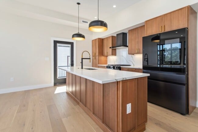 57 Bellingham Ave in Revere, MA - Building Photo - Building Photo