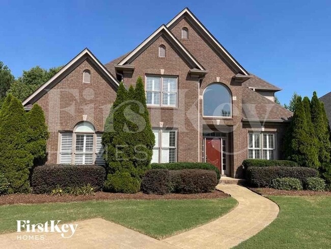 property at 1046 Highland Park Pl