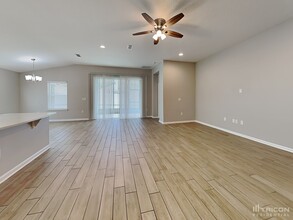 8028 Arctic Fox Rd in Jacksonville, FL - Building Photo - Building Photo